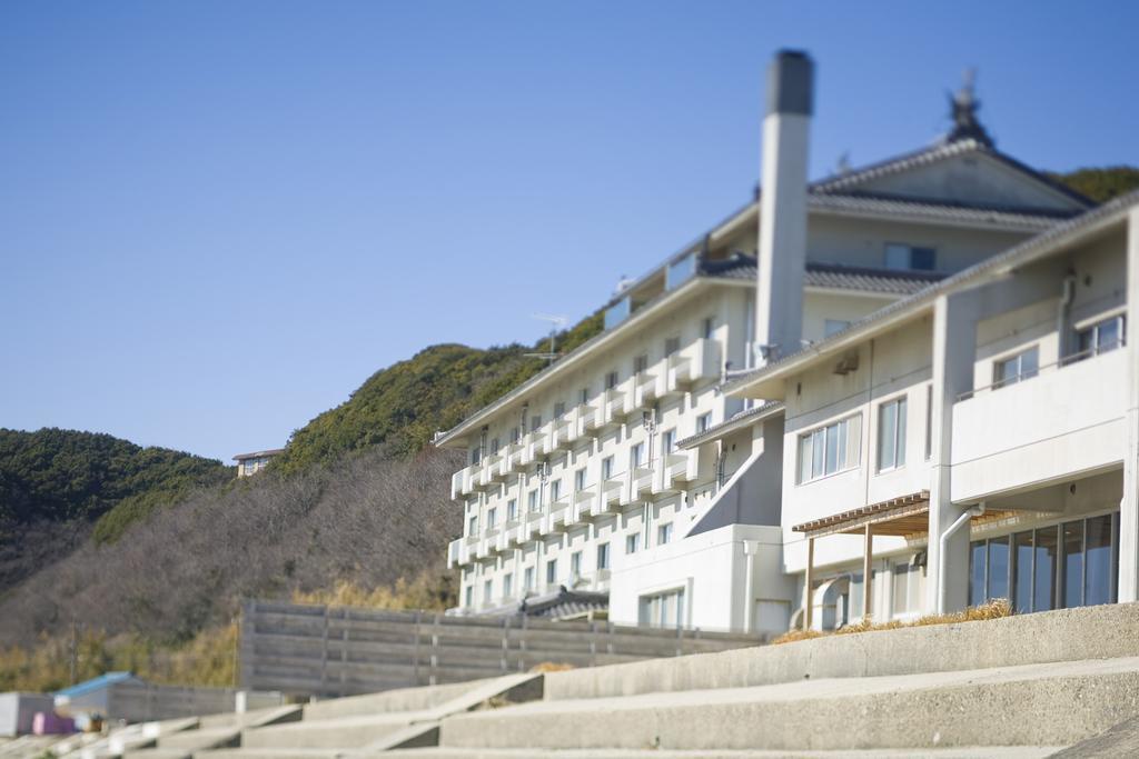 The Beach Kurotake Hotel Csubu Kültér fotó